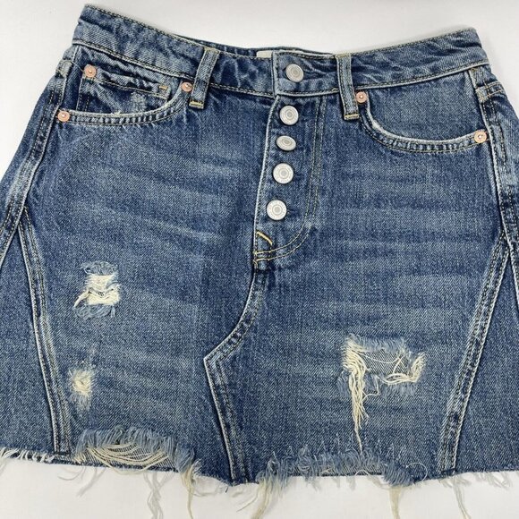 Free People Denim Jean Mini Skirt Women’s Size 26 Button Front We The Free - Picture 4 of 9